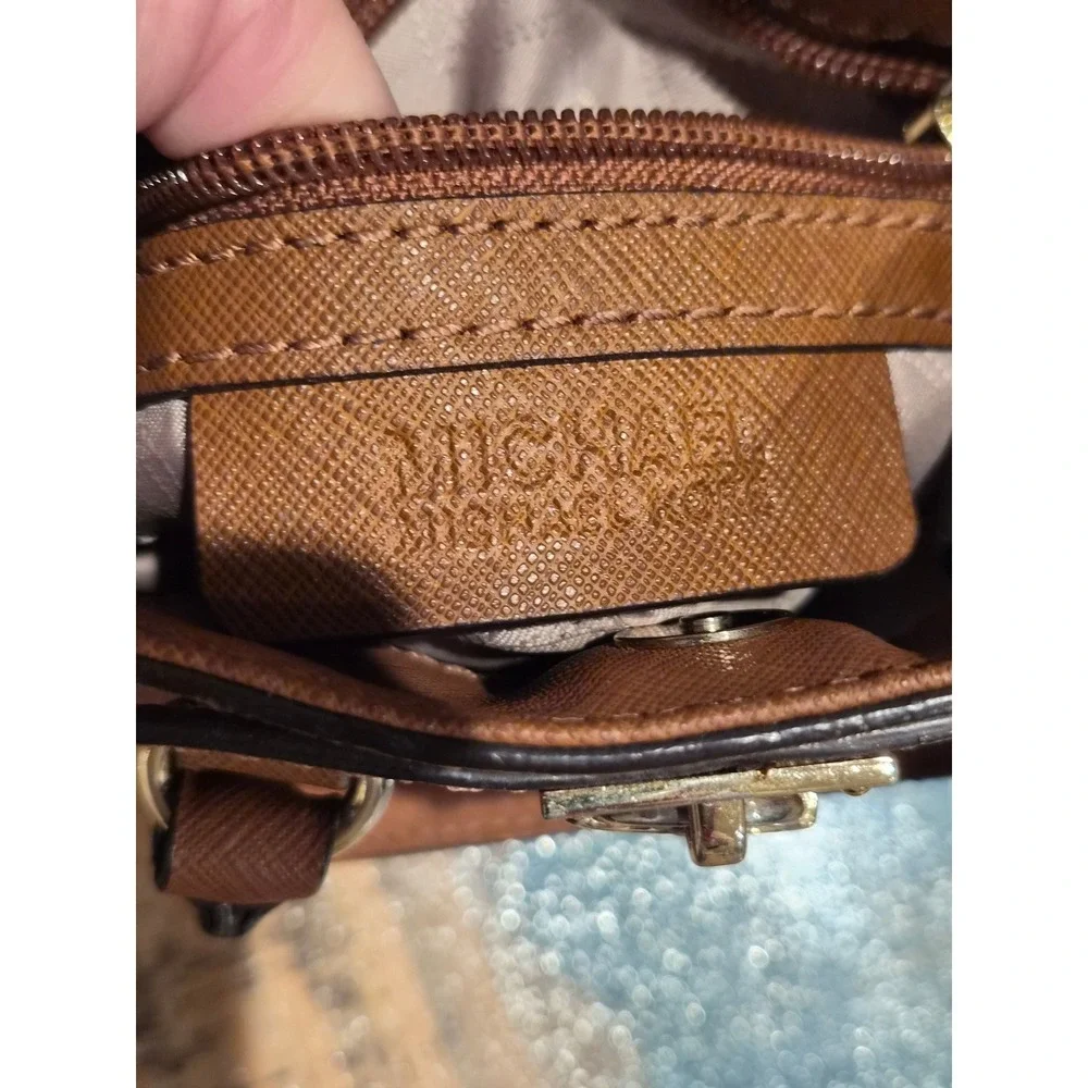 Michael Kors Hamilton Saffiano Leather‎ **MINI**